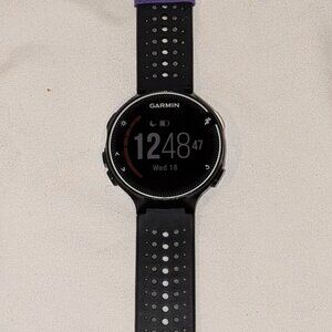 Garmin Forerunner 230 GPS running watch with 2 chargers